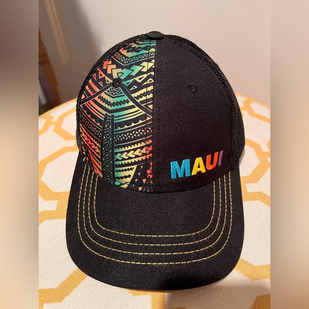Maui Adjustable SnapBack Ballcap